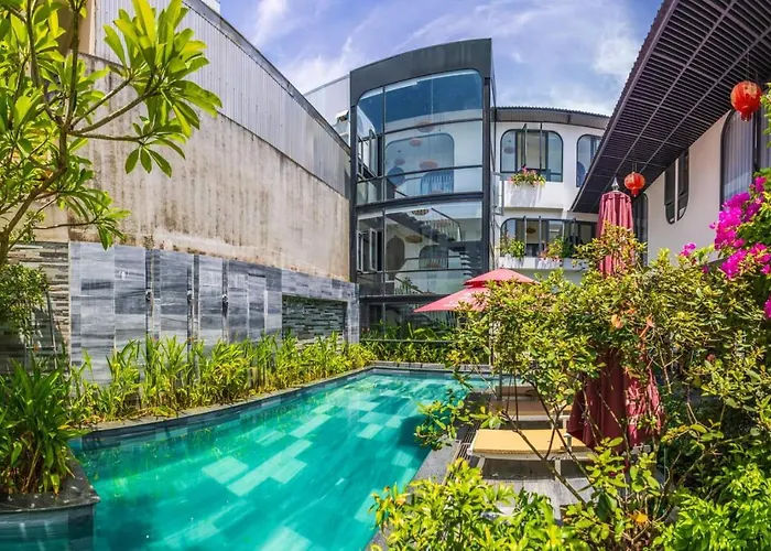 Life Boutique Hotel Huế